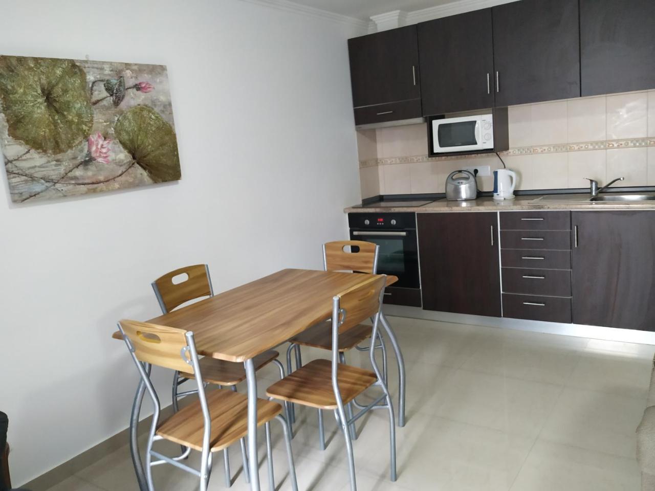 Costa & Isaias Apartamentos Angra do Heroísmo Екстериор снимка